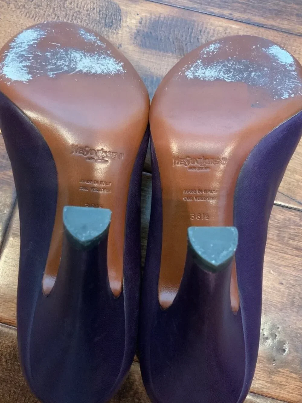 Yves Saint Laurent Tassel Toe Dark Berry Leather Heels, Size 8.5 | 38.5 - Picture 8 of 8